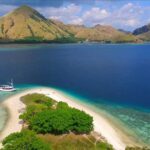 Kelor Island Komodo Tour